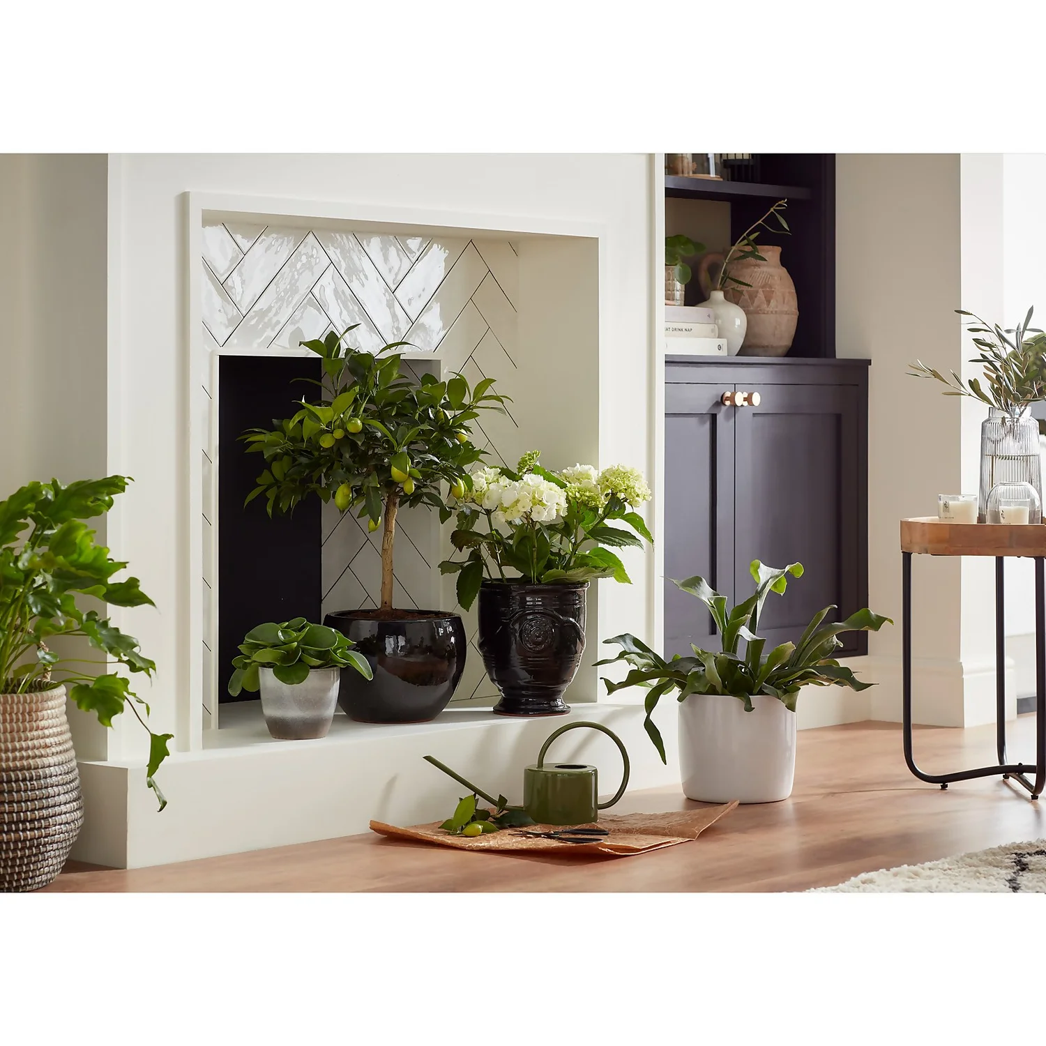 Regent Glazed Urn Planter - 39cm 7 Regent Glazed Urn Planter - 39cm - Image 7