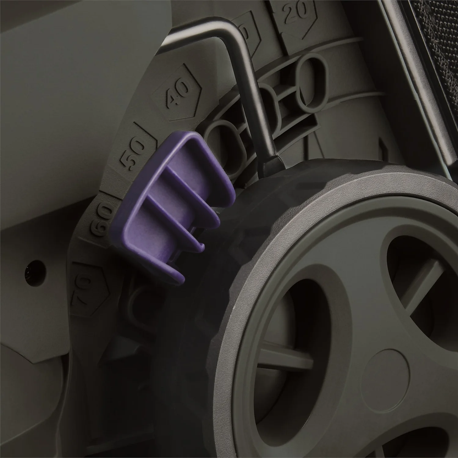 Powerbase 1600W Electric Lawn Mower - 37cm 4 Powerbase 1600W Electric Lawn Mower - 37cm - Image 4