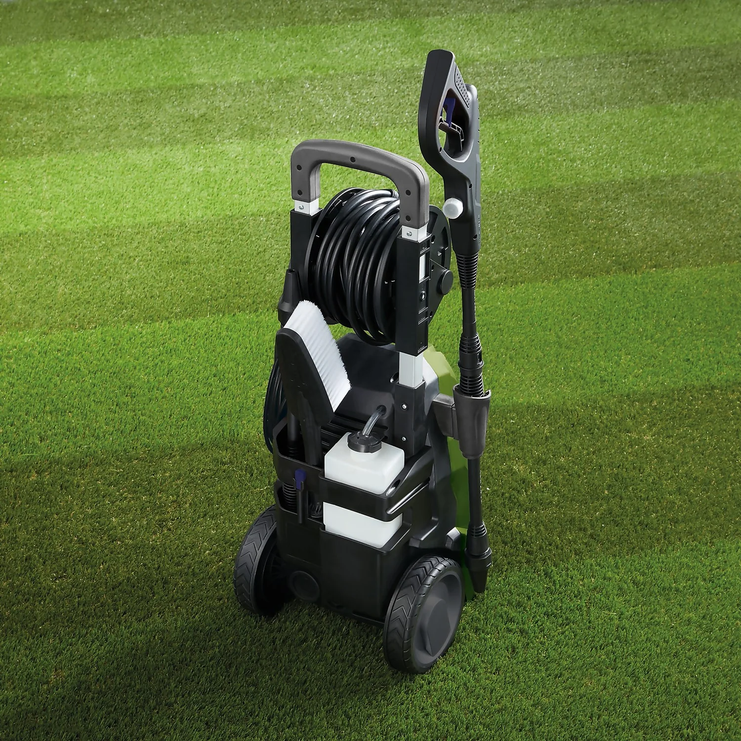 Powerbase 2000W Pressure Washer With Patio Cleaner 2 Powerbase 2000W Pressure Washer With Patio Cleaner - Image 2